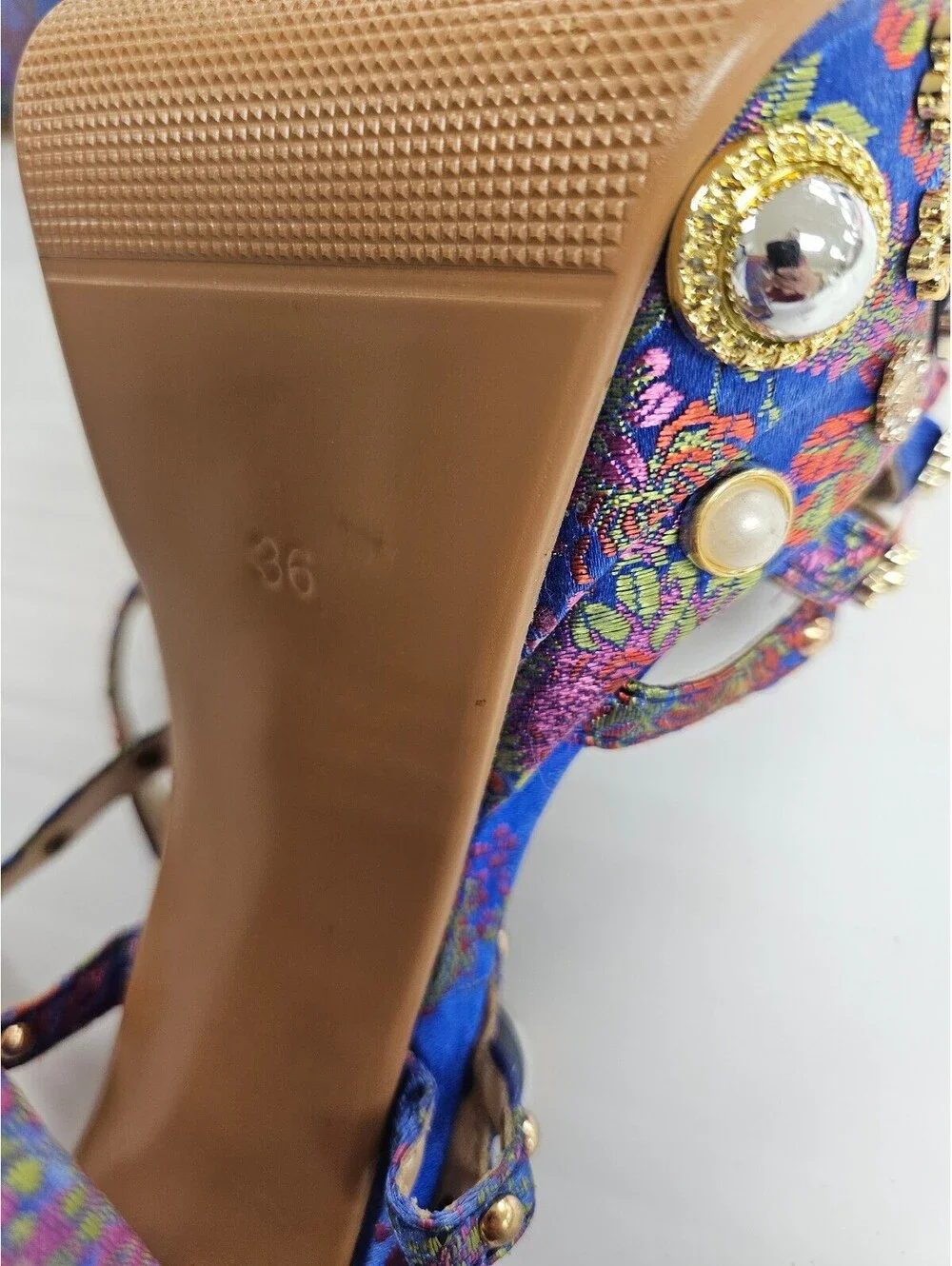 Y2K Embellished Platform Heeled Sandals with Decorative Stones and Pearls